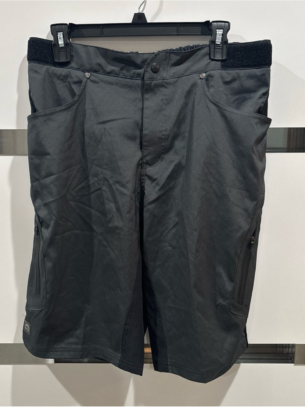 Zoic Ether Cycling Shorts Mens Large Black Grey Mountain Biking Adjustable 12”